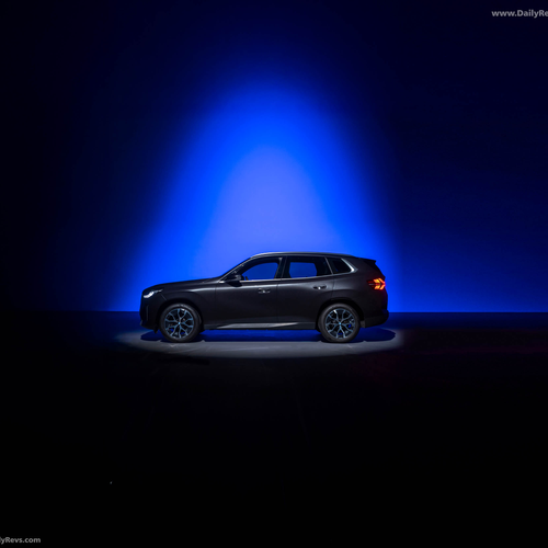 2025 BMW X3 20d Pure Design G45 Side View