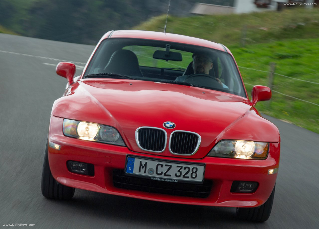 1999 BMW Z3 Coupe 2.8 E36 Front View