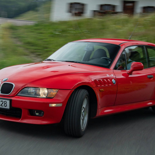 1999 BMW Z3 Coupe 2.8 E36 Front View