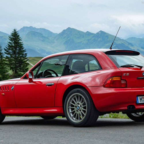 1999 BMW Z3 Coupe 2.8 E36 Rear View