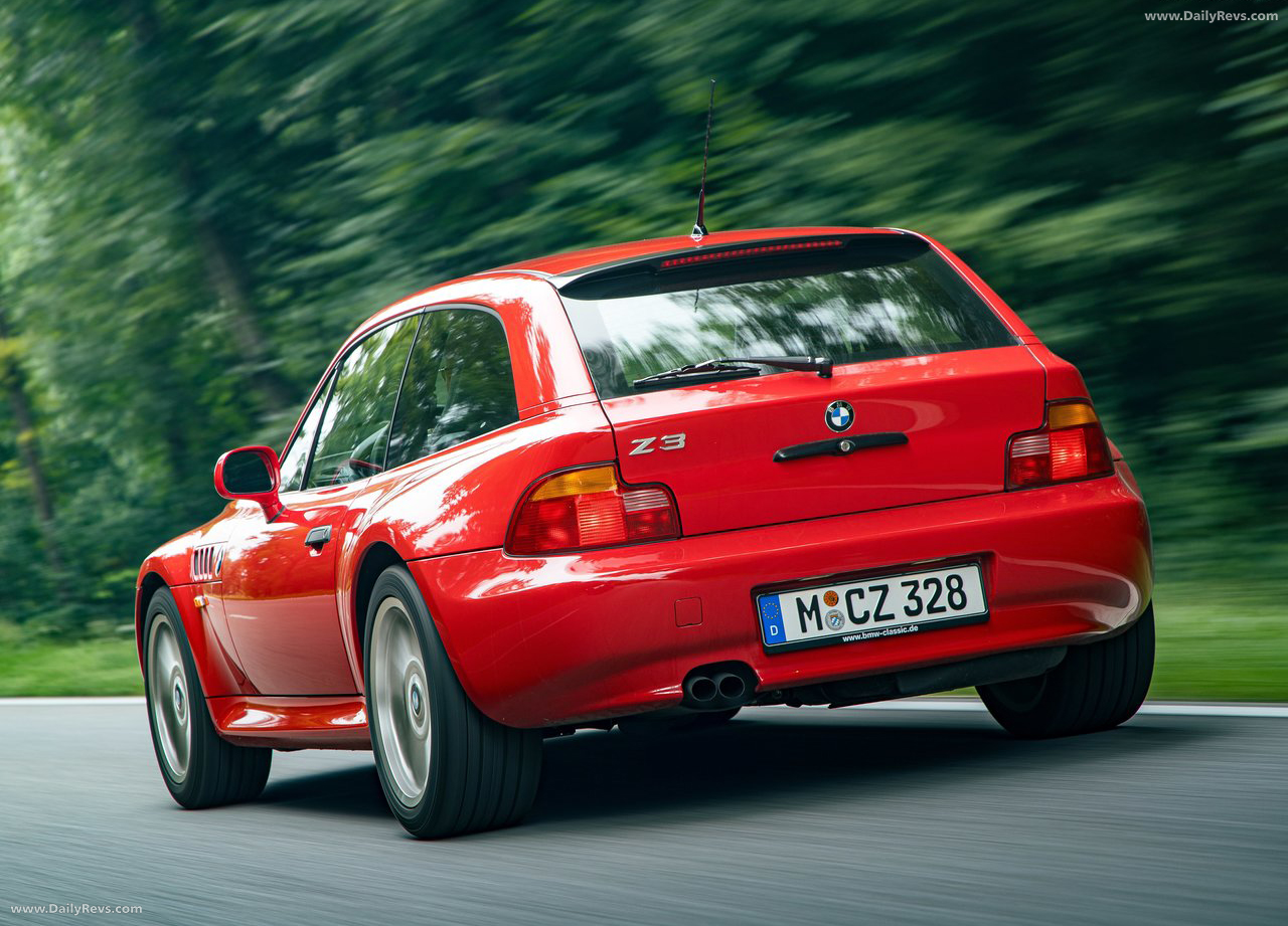 1999 BMW Z3 Coupe 2.8 E36 Rear View