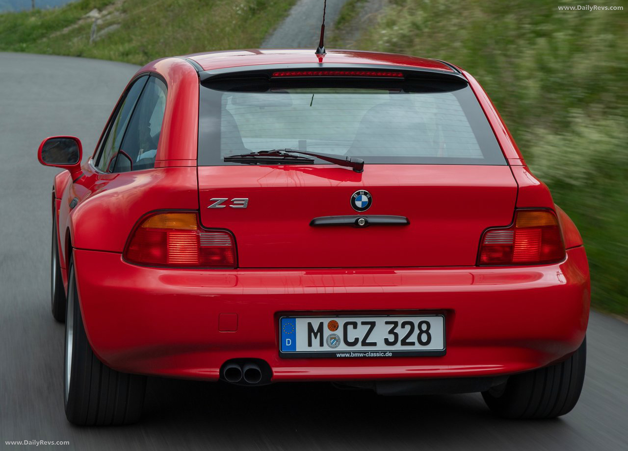 1999 BMW Z3 Coupe 2.8 E36 Rear View