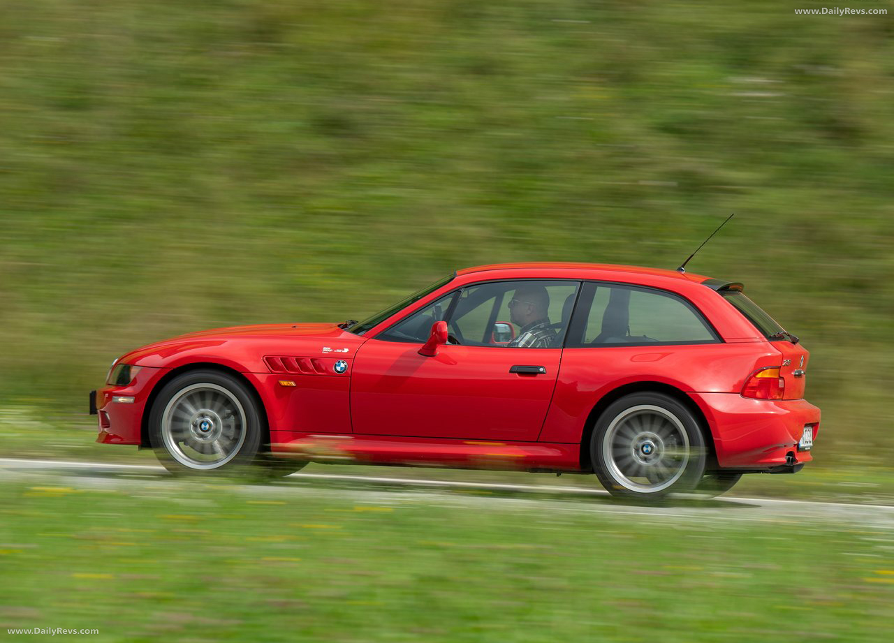 1999 BMW Z3 Coupe 2.8 E36 Side View