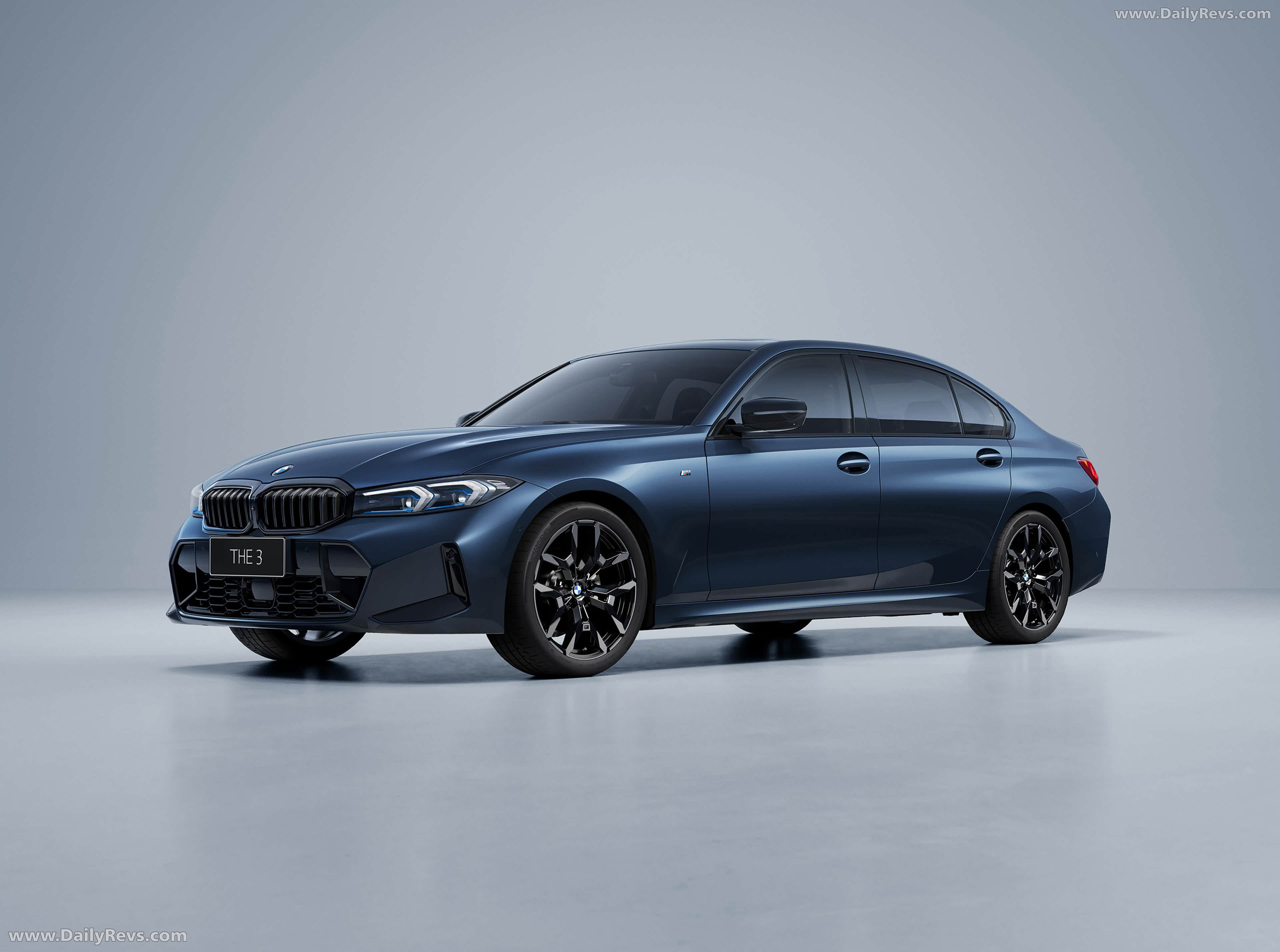 2025 BMW 330 Li M Sport Shadow Edition G20 Front View