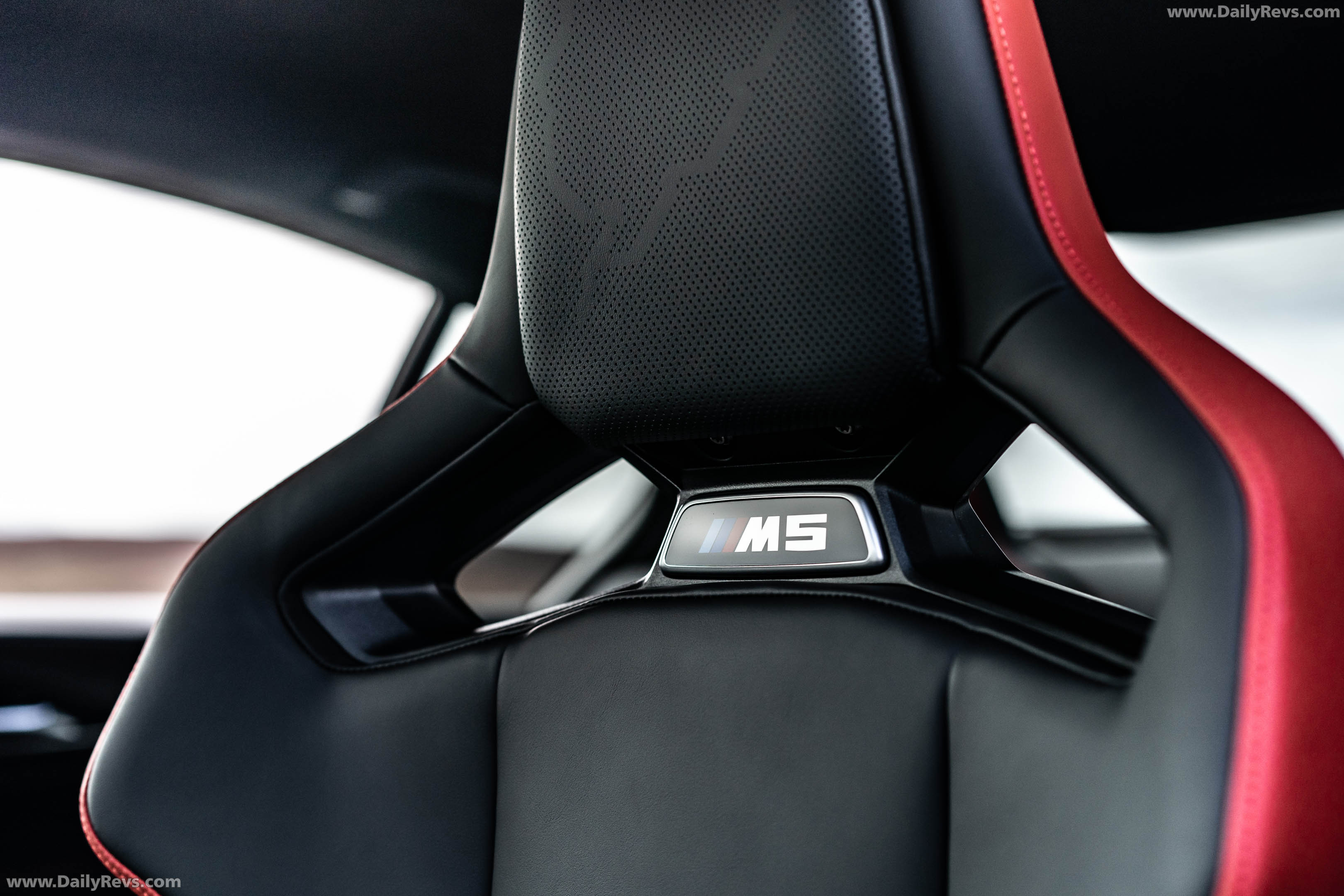 2022 BMW M5 CS F90 UK Version Interior