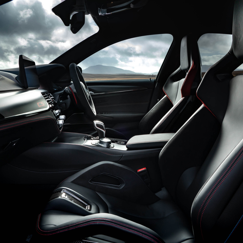 2022 BMW M5 CS F90 UK Version Interior