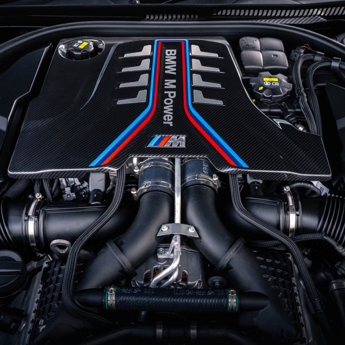 2022 BMW M5 CS F90 UK Version Engine