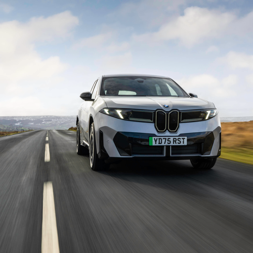2026 BMW iX3 50 xDrive M Sport Pro NA5 Front View