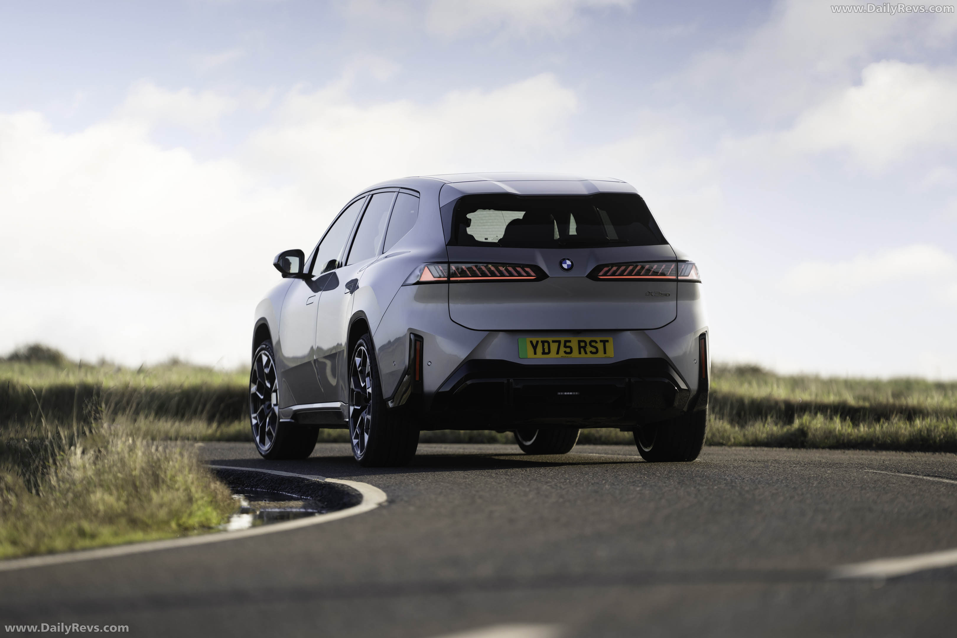 2026 BMW iX3 50 xDrive M Sport Pro NA5 Rear View