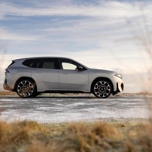 2026 BMW iX3 50 xDrive M Sport Pro NA5 Side View