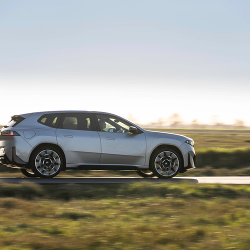 2026 BMW iX3 50 xDrive M Sport Pro NA5 Side View