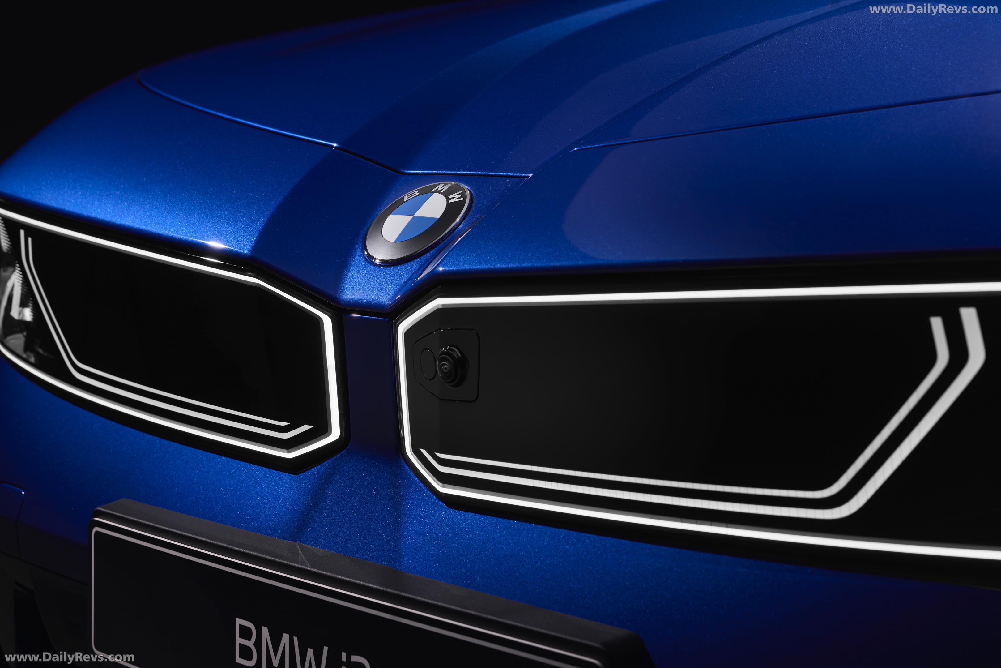 2027 BMW i3 50 xDrive Exterior