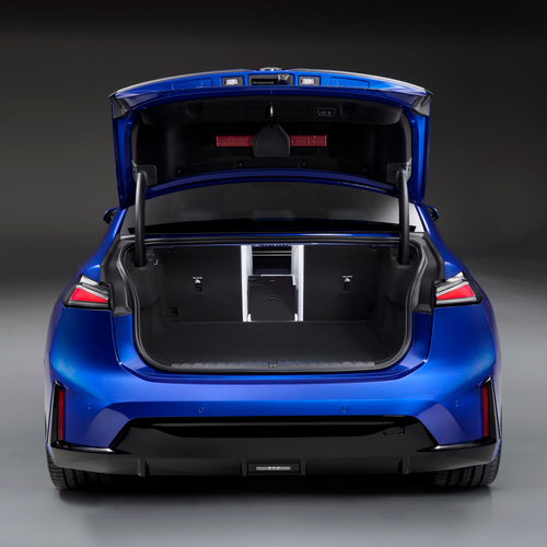 2027 BMW i3 50 xDrive Interior