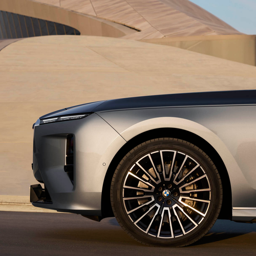 2027 BMW 740 xDrive G70 Exterior