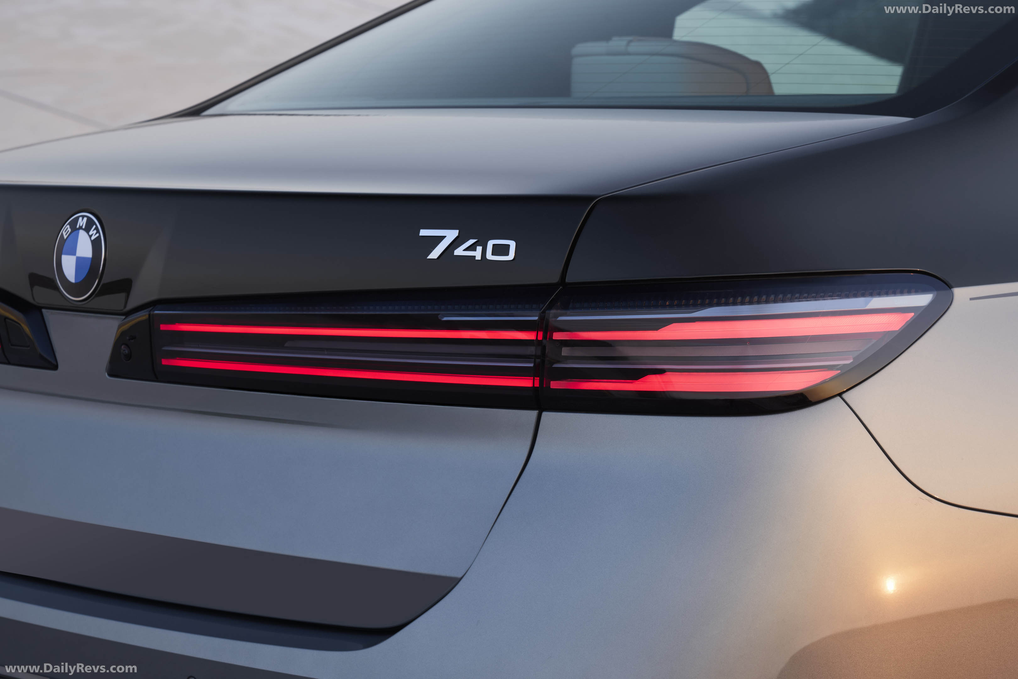 2027 BMW 740 xDrive G70 Exterior
