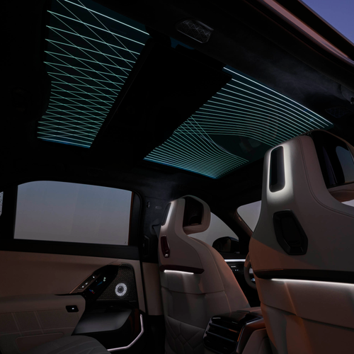 2027 BMW 740 xDrive G70 Interior