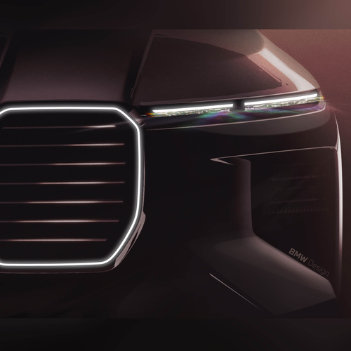 2027 BMW 740 xDrive G70 Sketches