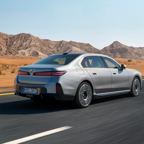 2027 BMW i7 60 xDrive G70 Rear View