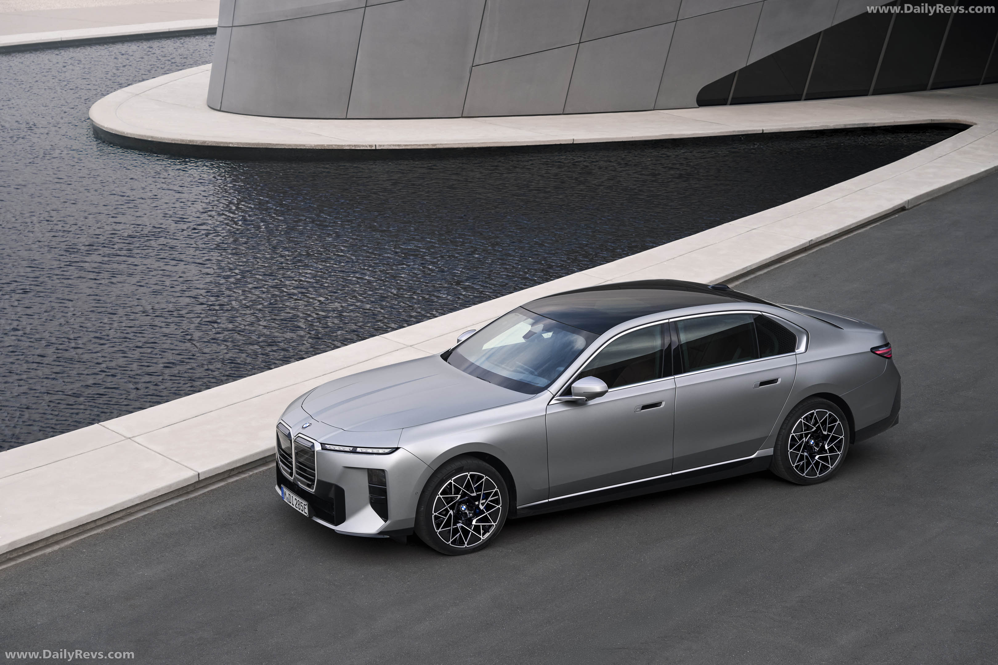 2027 BMW i7 60 xDrive G70 Top View
