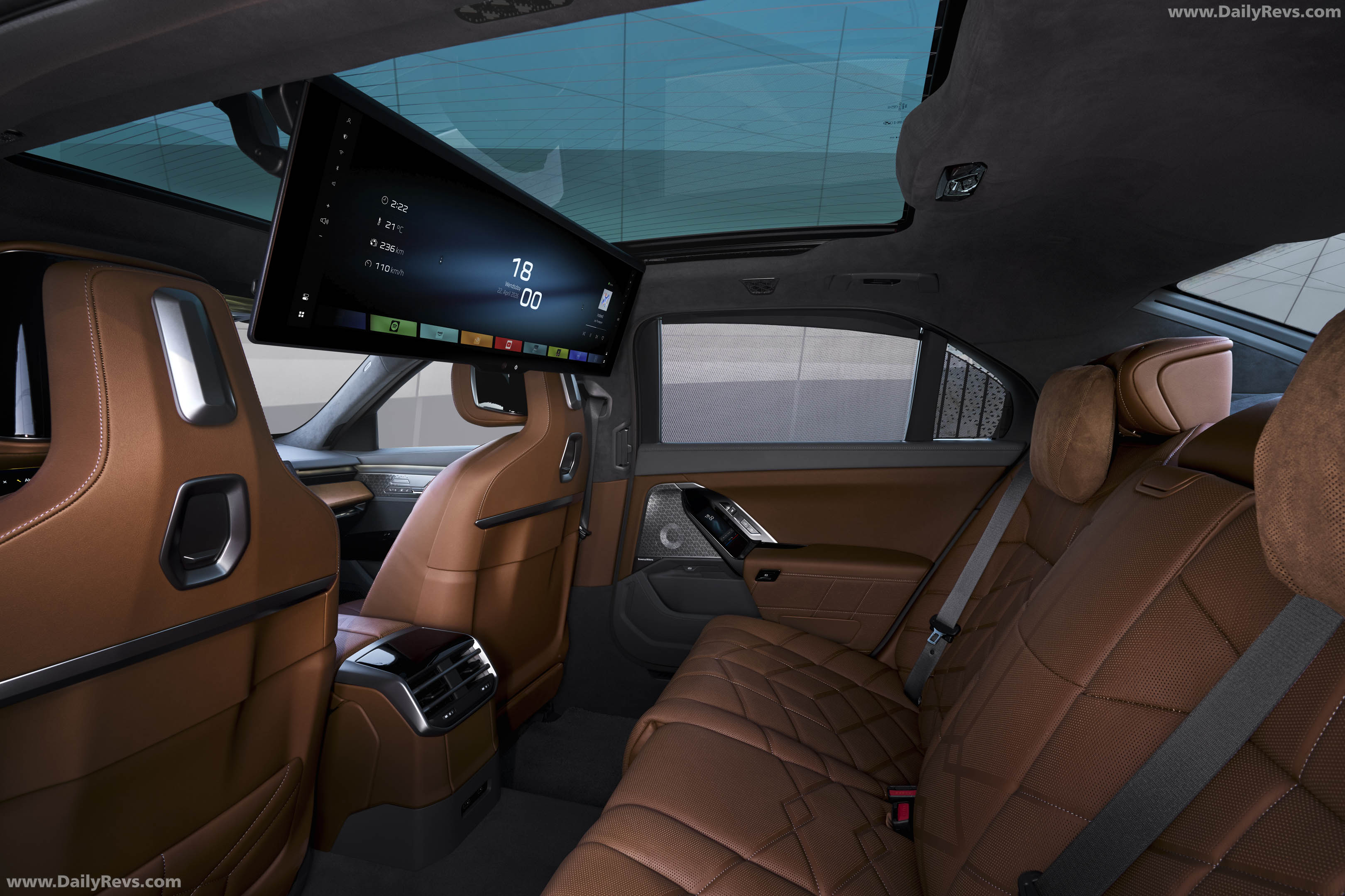 2027 BMW i7 60 xDrive G70 Interior