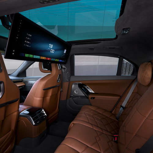 2027 BMW i7 60 xDrive G70 Interior