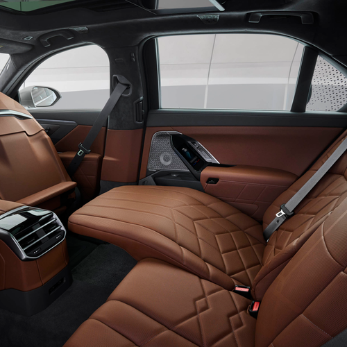 2027 BMW i7 60 xDrive G70 Interior