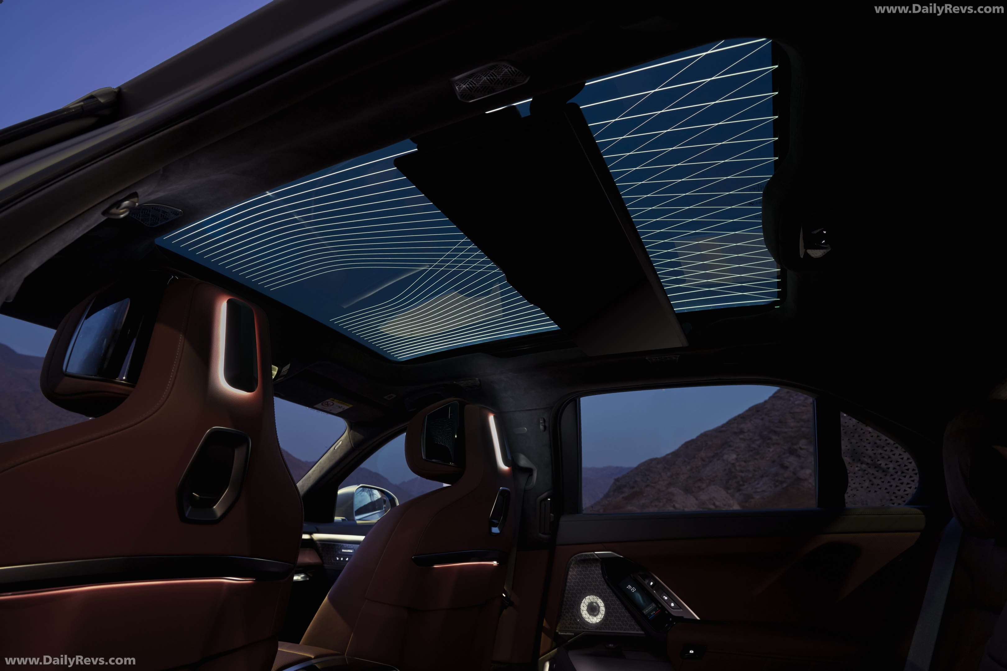 2027 BMW i7 60 xDrive G70 Interior