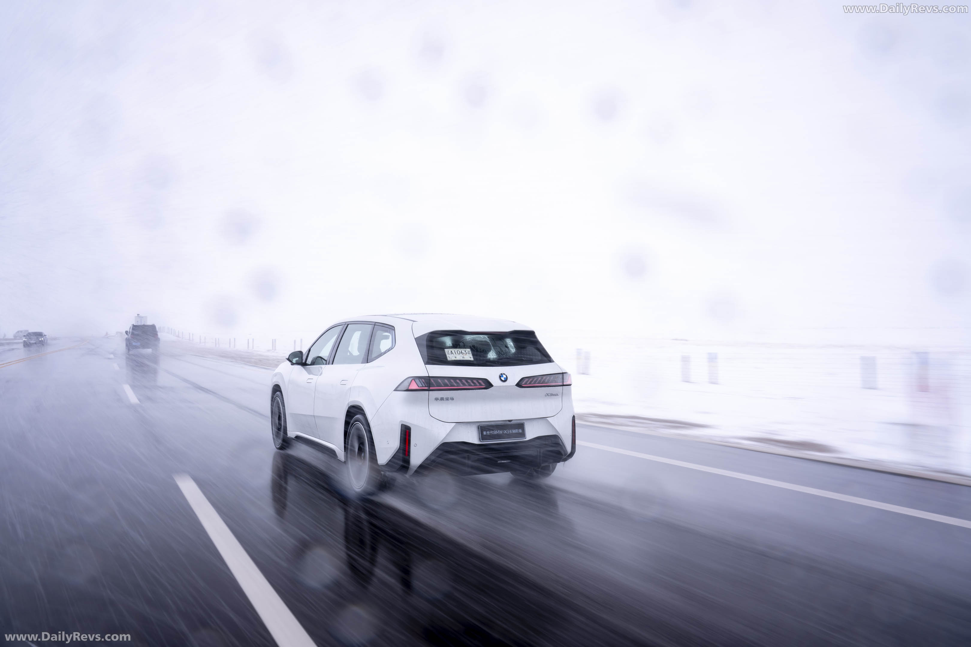 2027 BMW iX3 Long Wheelbase NA5 Rear View