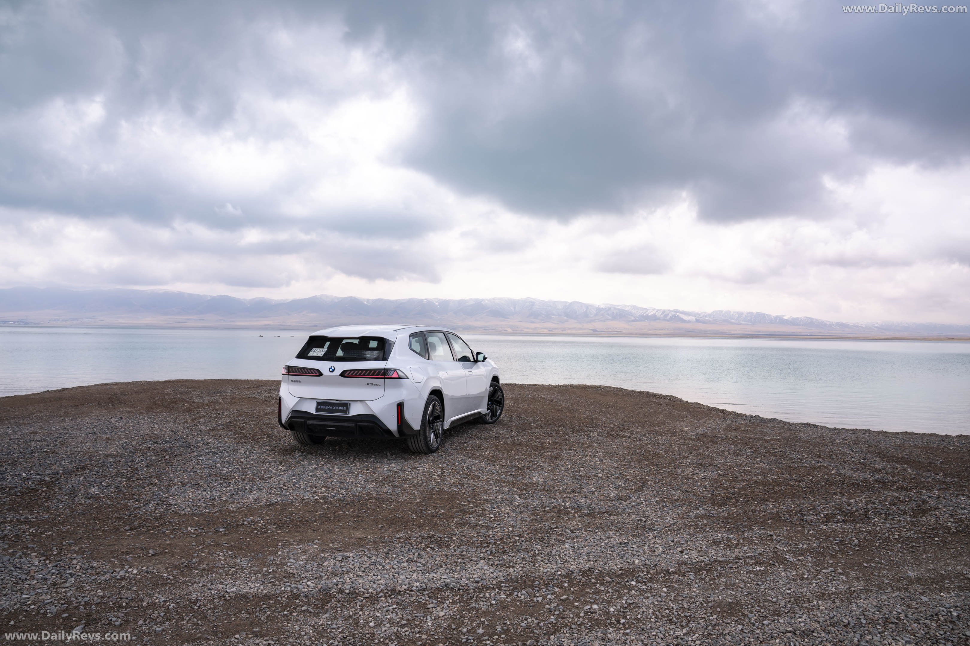 2027 BMW iX3 Long Wheelbase NA5 Rear View