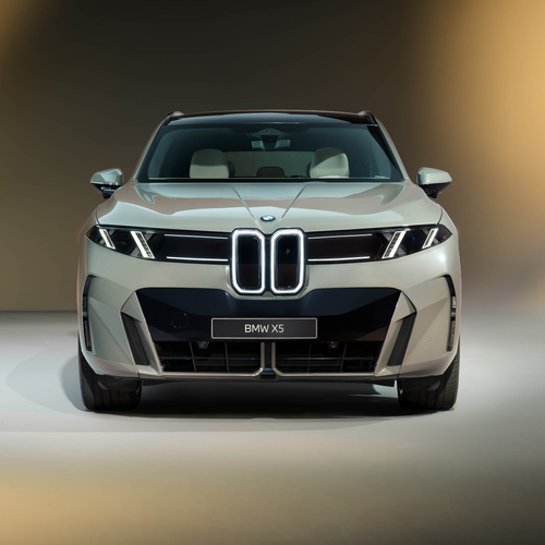 2027 BMW iX5 60 xDrive G65 Front View