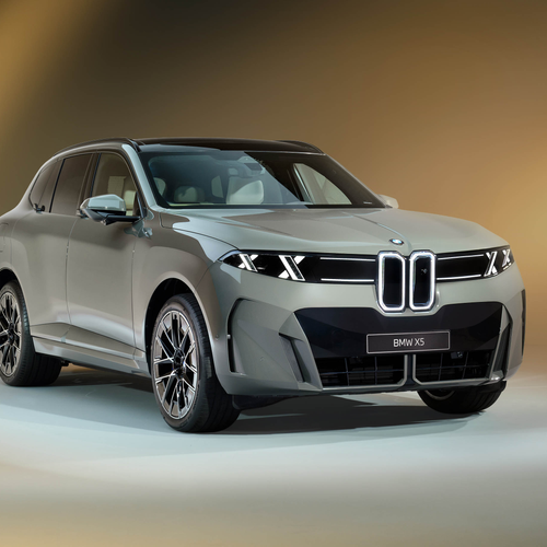 2027 BMW iX5 60 xDrive G65 Front View