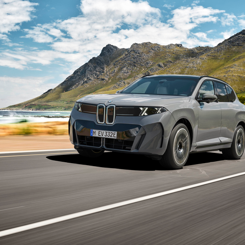 2027 BMW iX5 60 xDrive G65 Front View