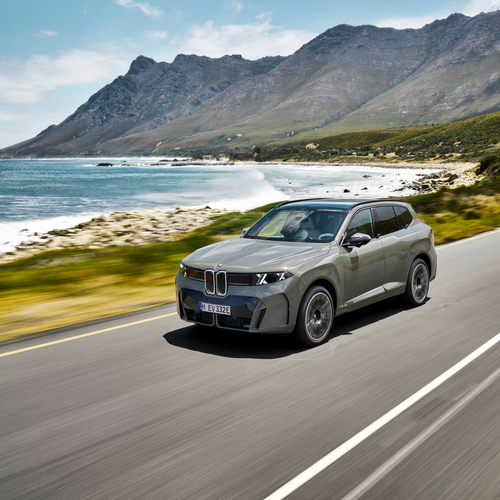 2027 BMW iX5 60 xDrive G65 Front View