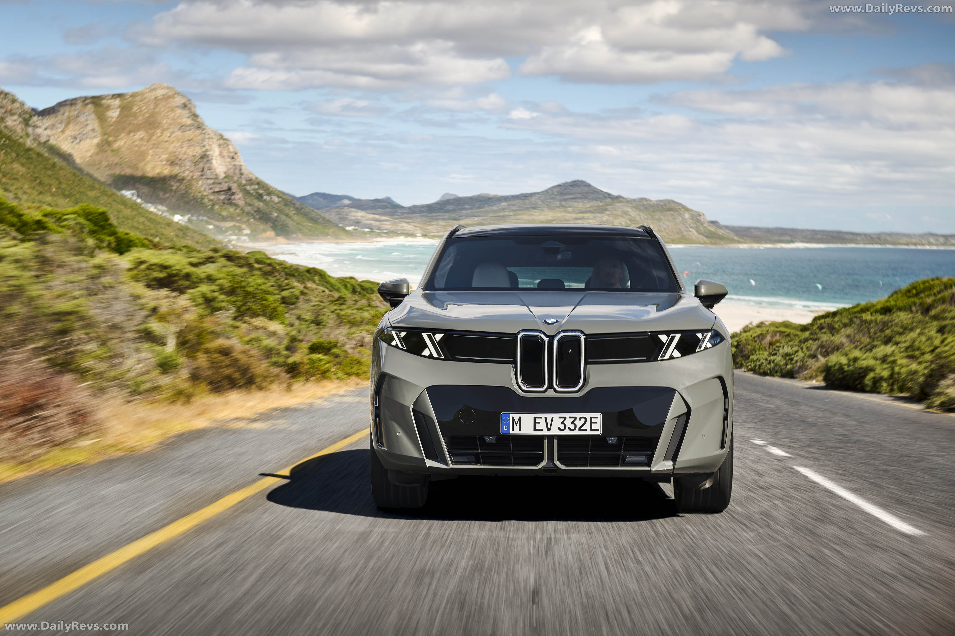2027 BMW iX5 60 xDrive G65 Front View