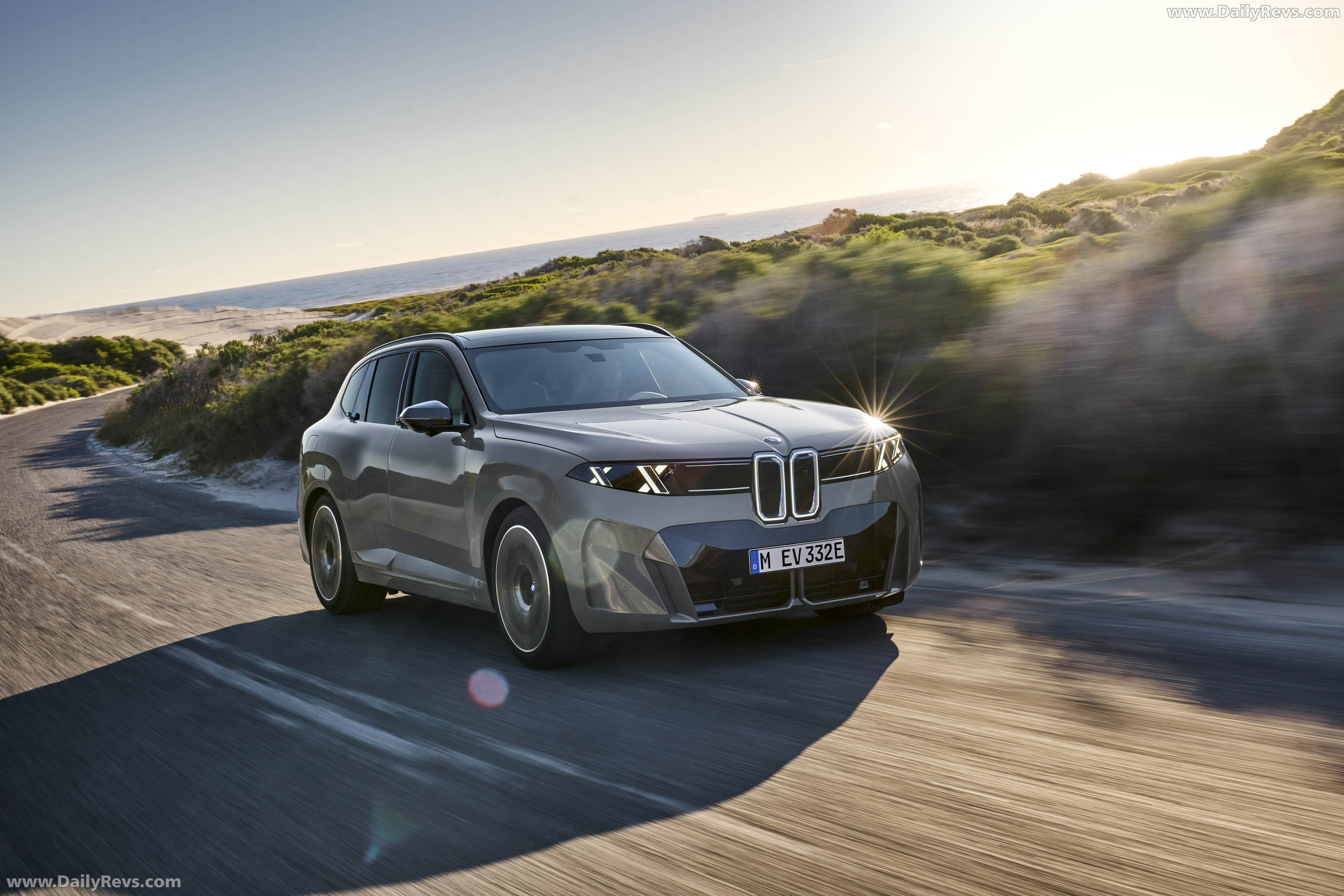 2027 BMW iX5 60 xDrive G65 Front View