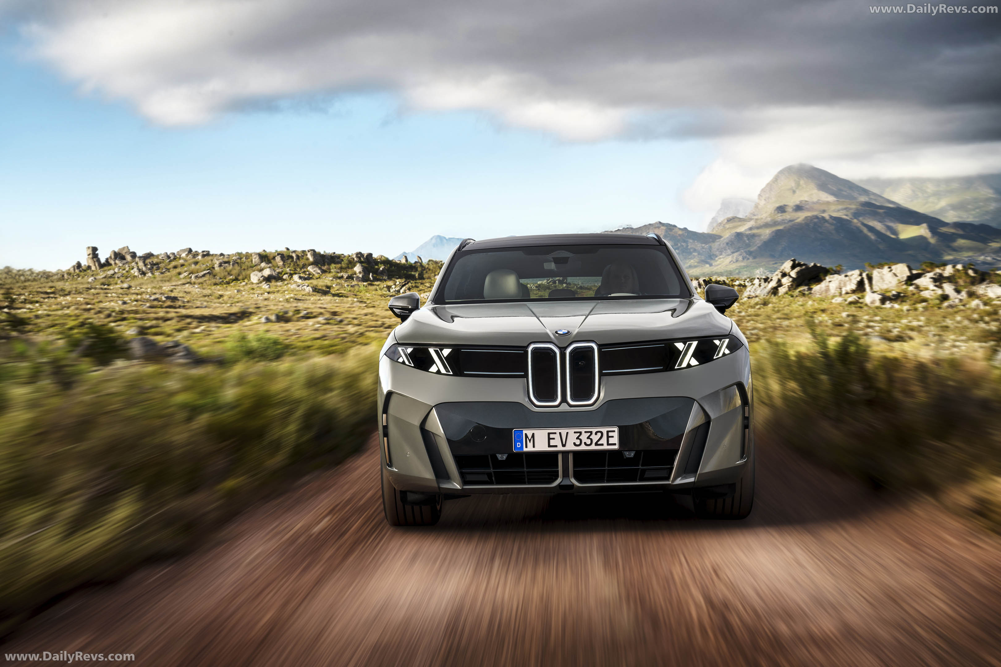 2027 BMW iX5 60 xDrive G65 Front View