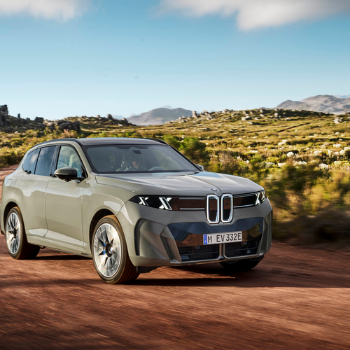 2027 BMW iX5 60 xDrive G65 Front View