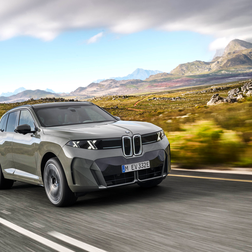 2027 BMW iX5 60 xDrive G65 Front View