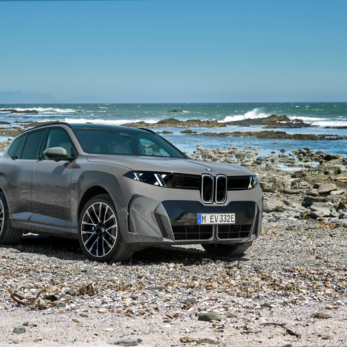 2027 BMW iX5 60 xDrive G65 Front View