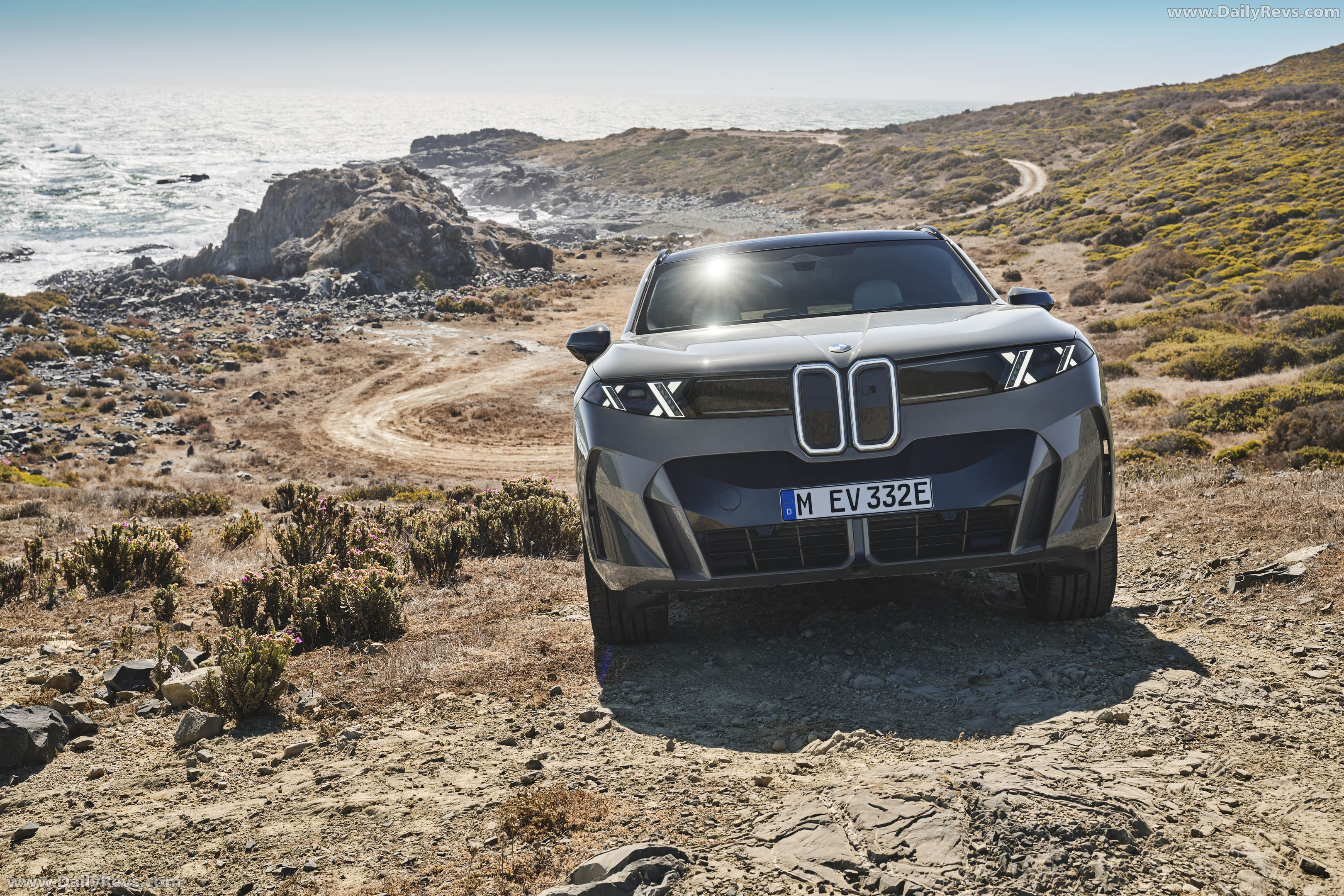 2027 BMW iX5 60 xDrive G65 Front View