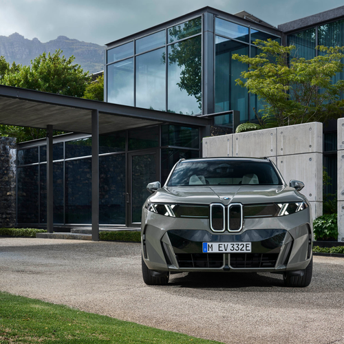 2027 BMW iX5 60 xDrive G65 Front View