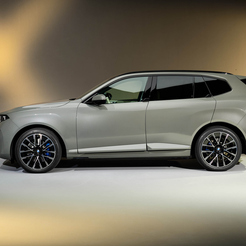 2027 BMW iX5 60 xDrive G65 Side View