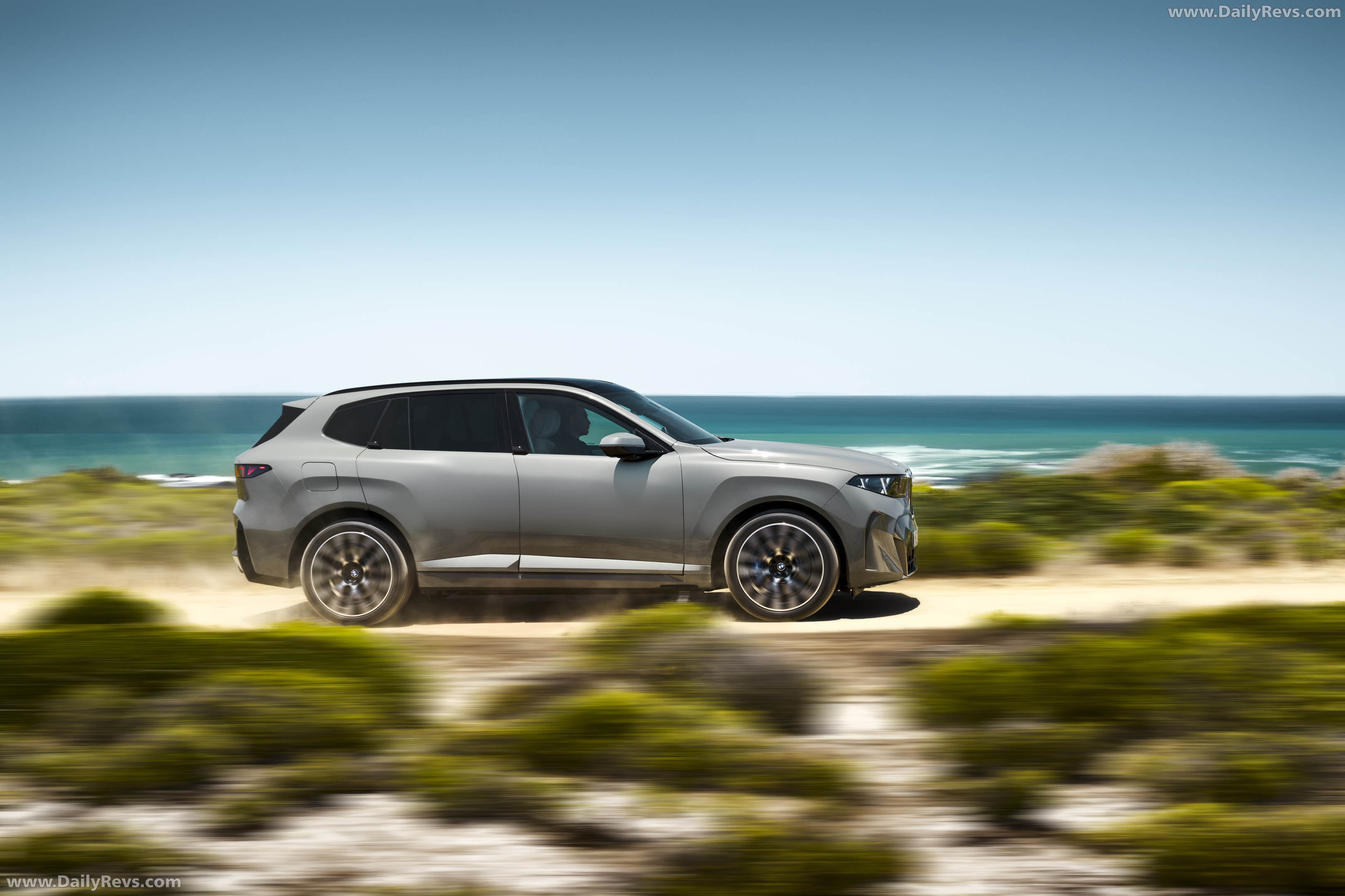 2027 BMW iX5 60 xDrive G65 Side View