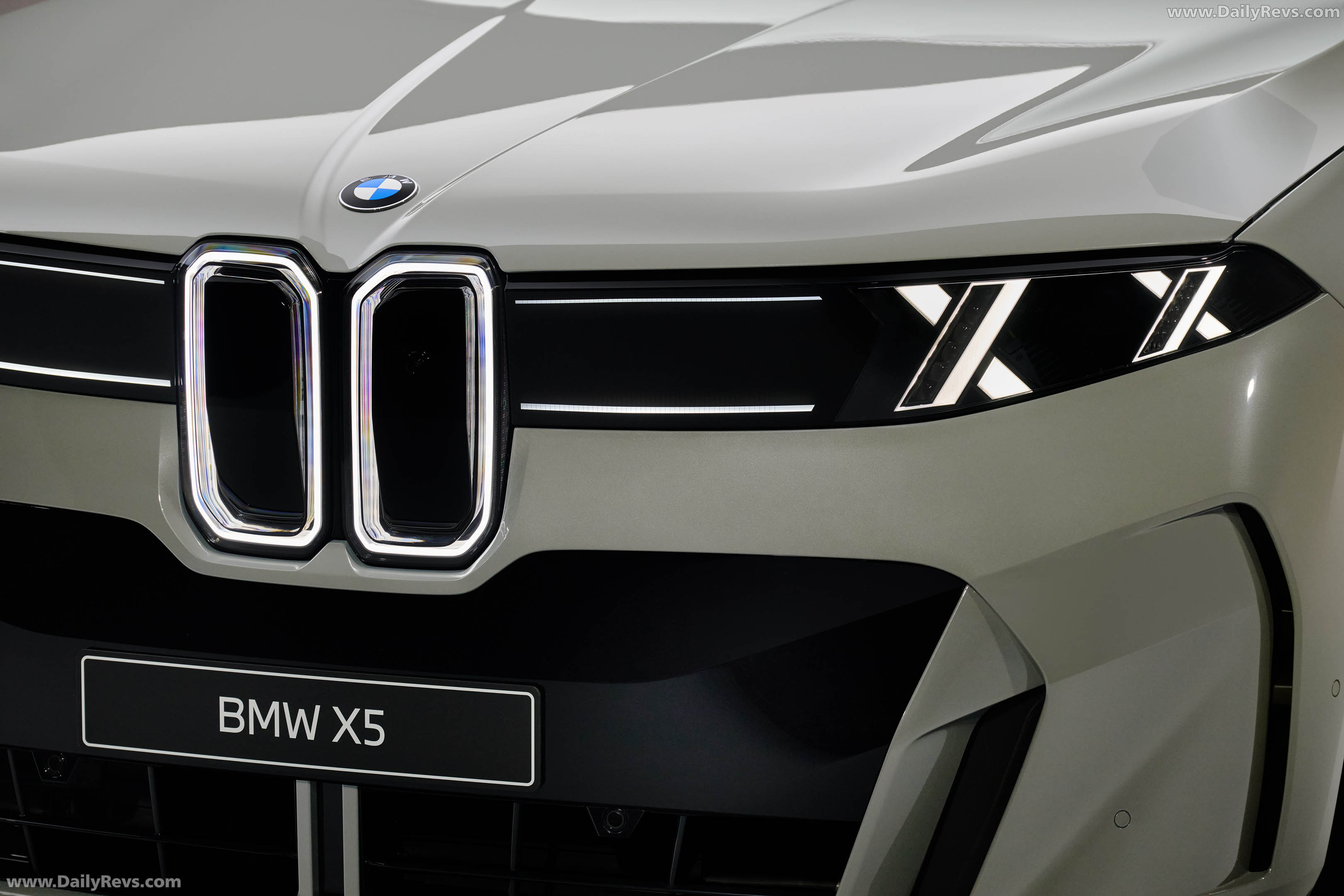 2027 BMW iX5 60 xDrive G65 Exterior