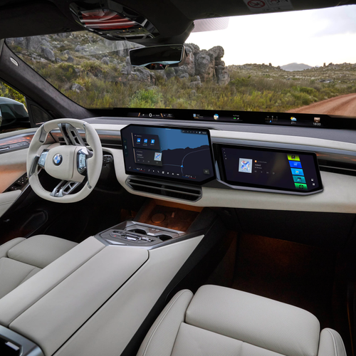 2027 BMW iX5 60 xDrive G65 Interior