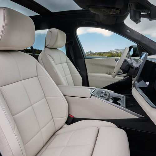 2027 BMW iX5 60 xDrive G65 Interior