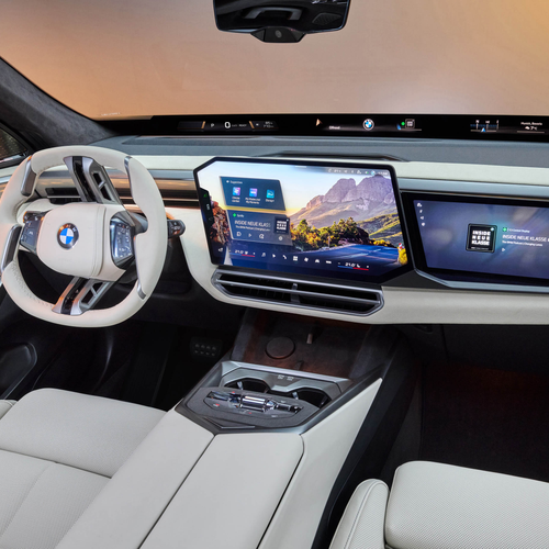 2027 BMW iX5 60 xDrive G65 Interior