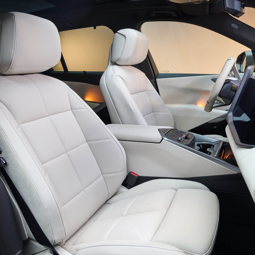 2027 BMW iX5 60 xDrive G65 Interior