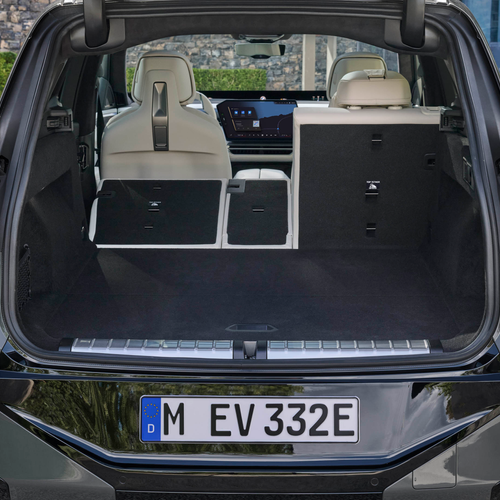 2027 BMW iX5 60 xDrive G65 Interior
