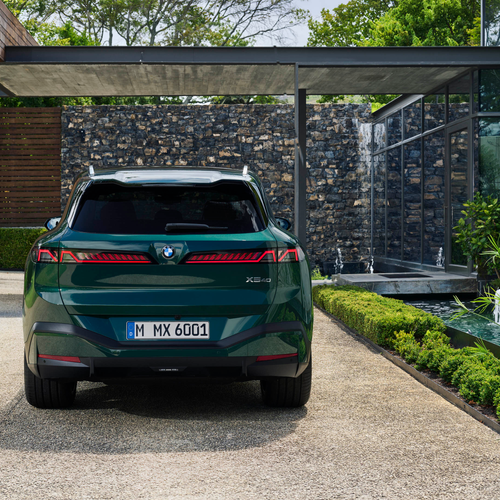 2027 BMW X5 40 xDrive G65 Rear View